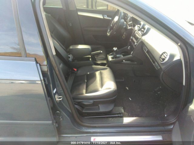 Photo 4 VIN: WAUKEAFM4CA114346 - AUDI A3 