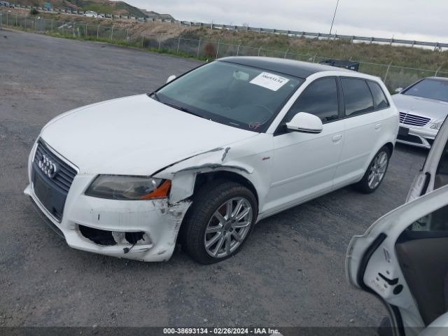 Photo 1 VIN: WAUKEAFM9AA018208 - AUDI A3 