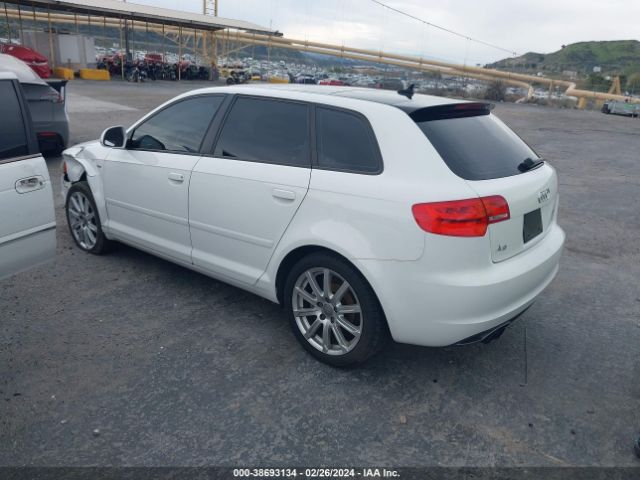 Photo 2 VIN: WAUKEAFM9AA018208 - AUDI A3 