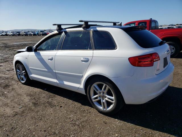 Photo 1 VIN: WAUKEAFM9BA084985 - AUDI A3 