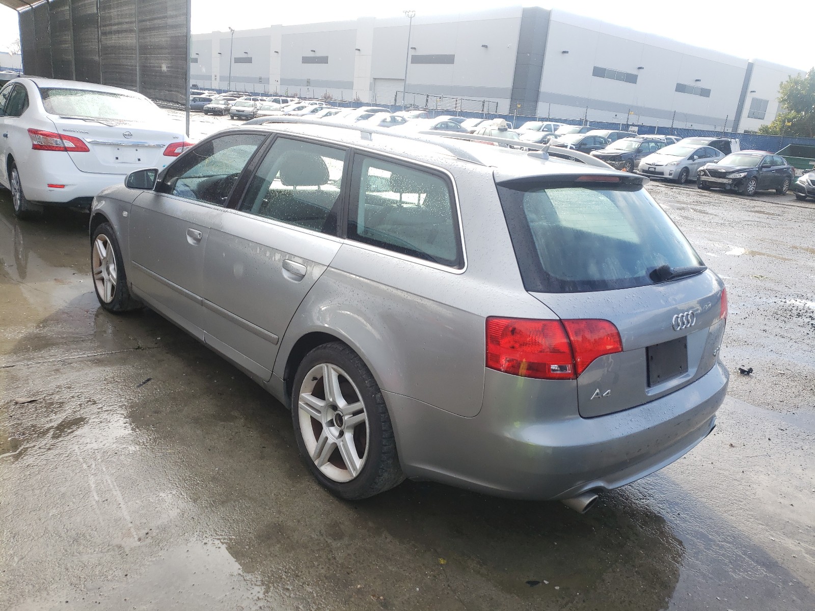 Photo 2 VIN: WAUKF68E88A082945 - AUDI A4 