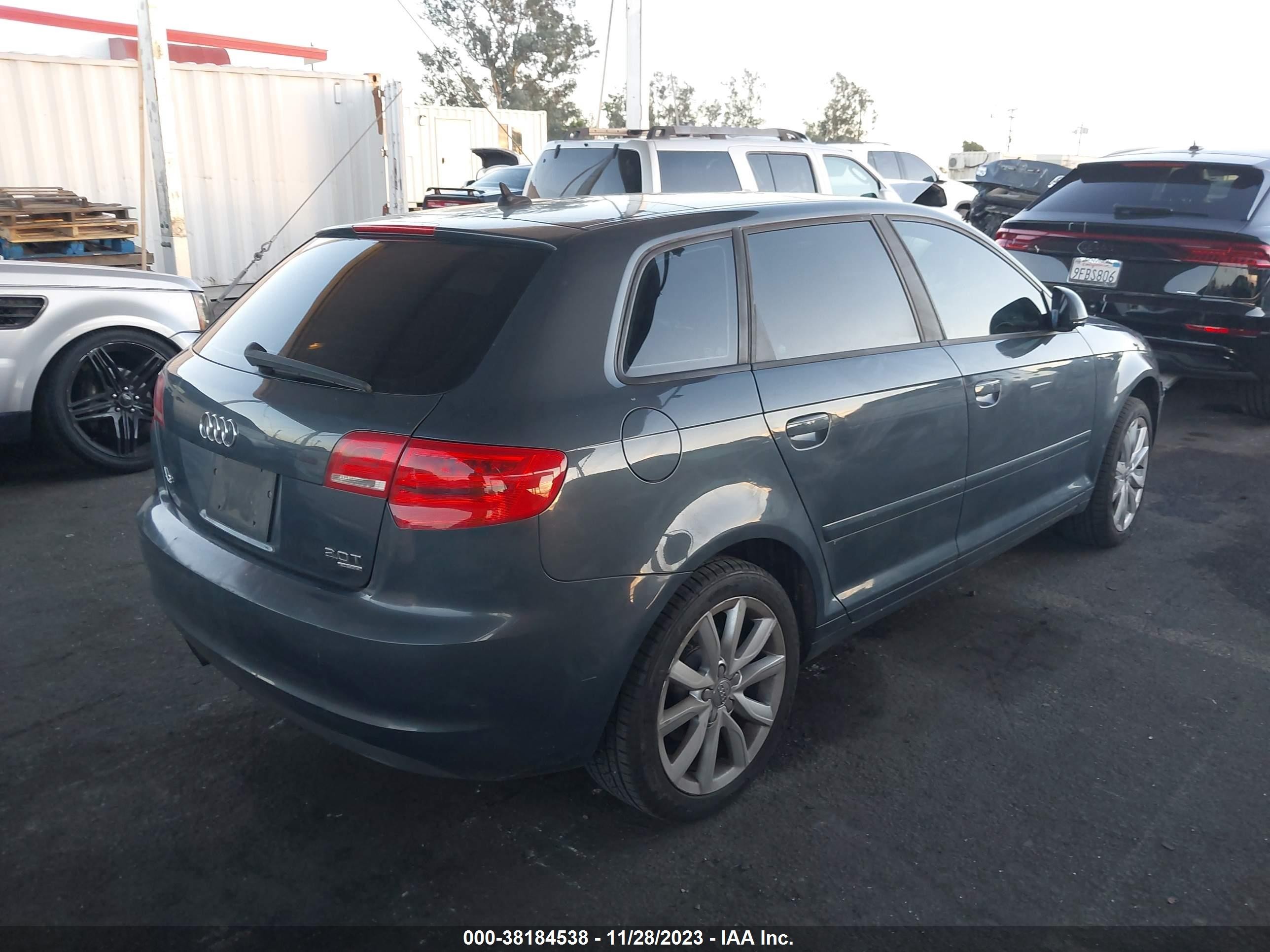 Photo 3 VIN: WAUKF78P69A009226 - AUDI A3 