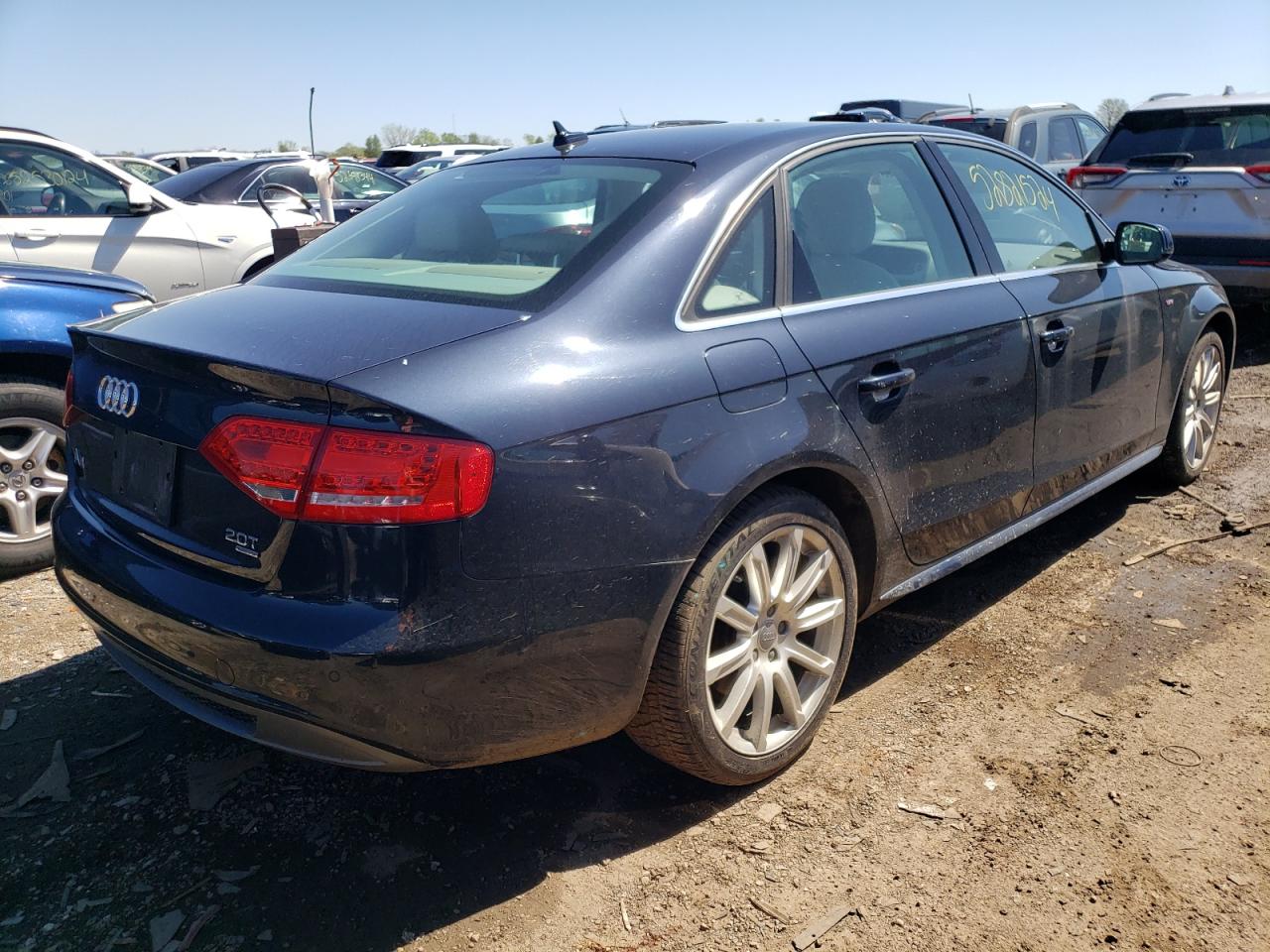 Photo 2 VIN: WAUKFAFL1CN013293 - AUDI A4 