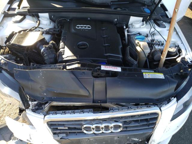 Photo 10 VIN: WAUKFAFL3CN017121 - AUDI A4 