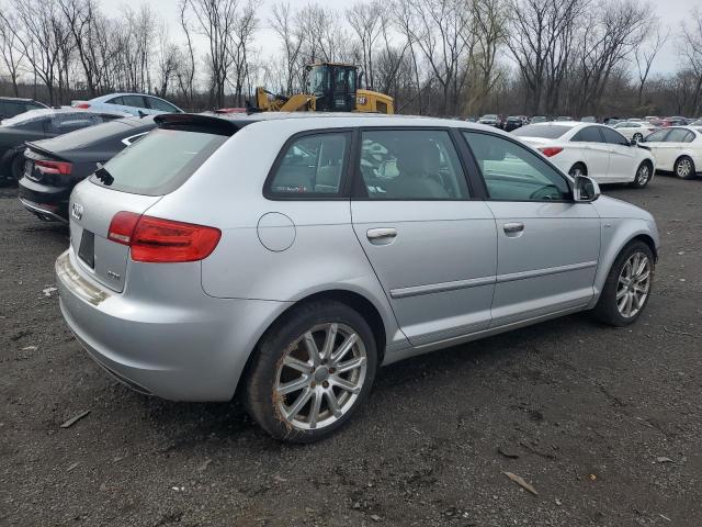 Photo 2 VIN: WAUKFAFM6AA093431 - AUDI A3 