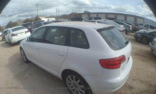 Photo 2 VIN: WAUKFAFM8AA020741 - AUDI A3 