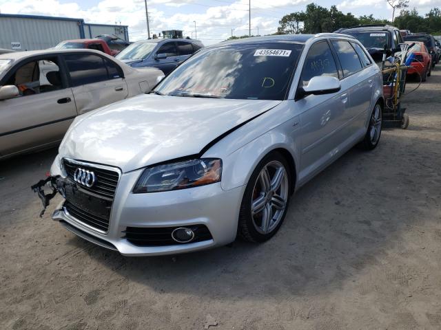 Photo 1 VIN: WAUKFAFM9BA061073 - AUDI A3 PREMIUM 