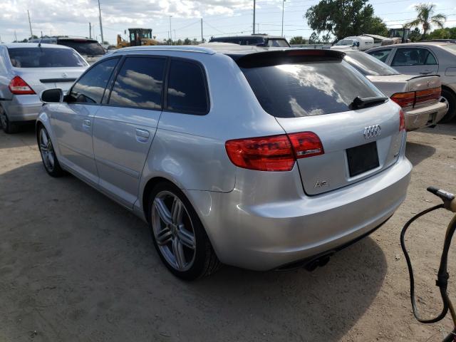 Photo 2 VIN: WAUKFAFM9BA061073 - AUDI A3 PREMIUM 