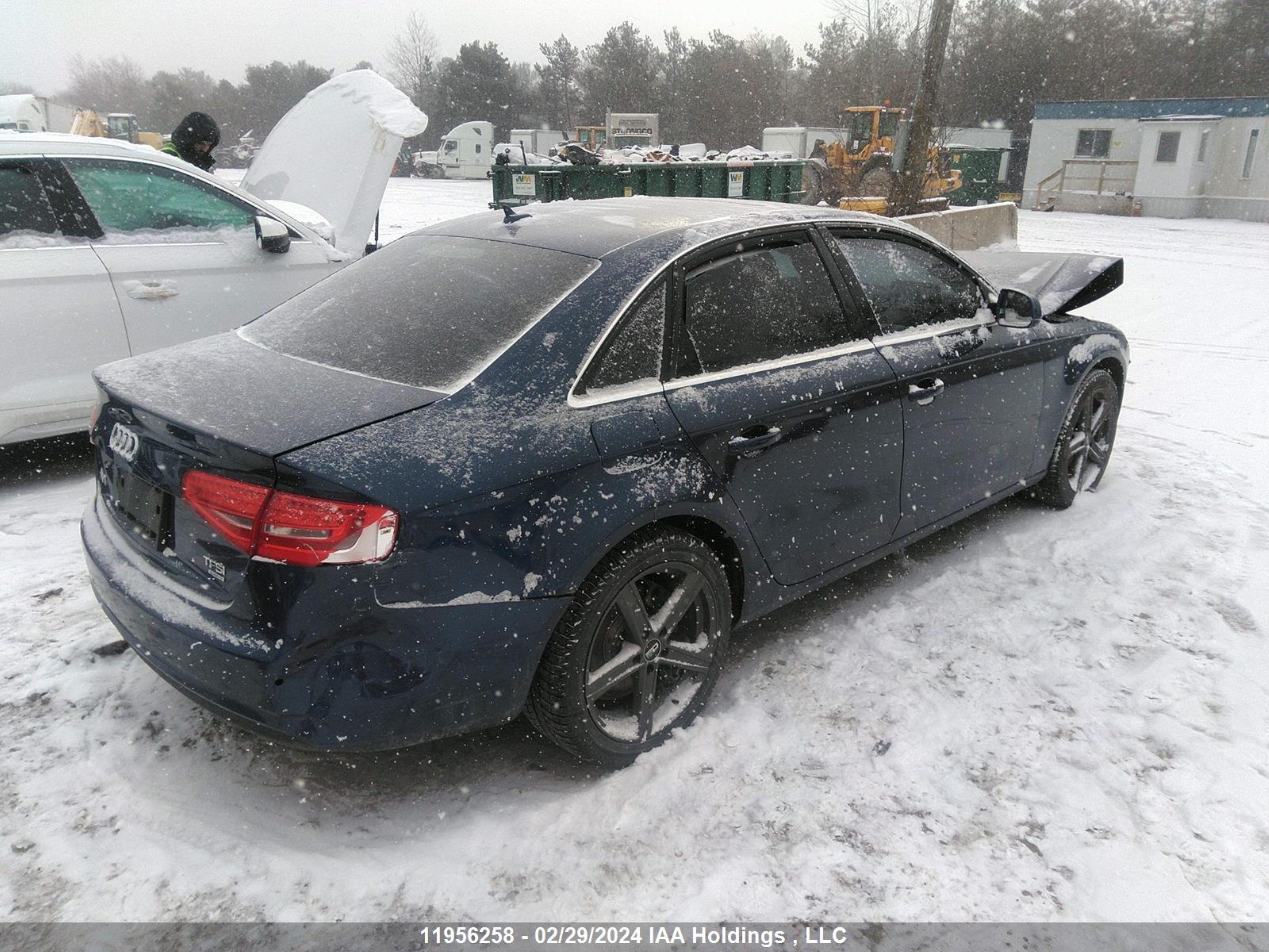 Photo 3 VIN: WAUKFCFL0EN032397 - AUDI A4 