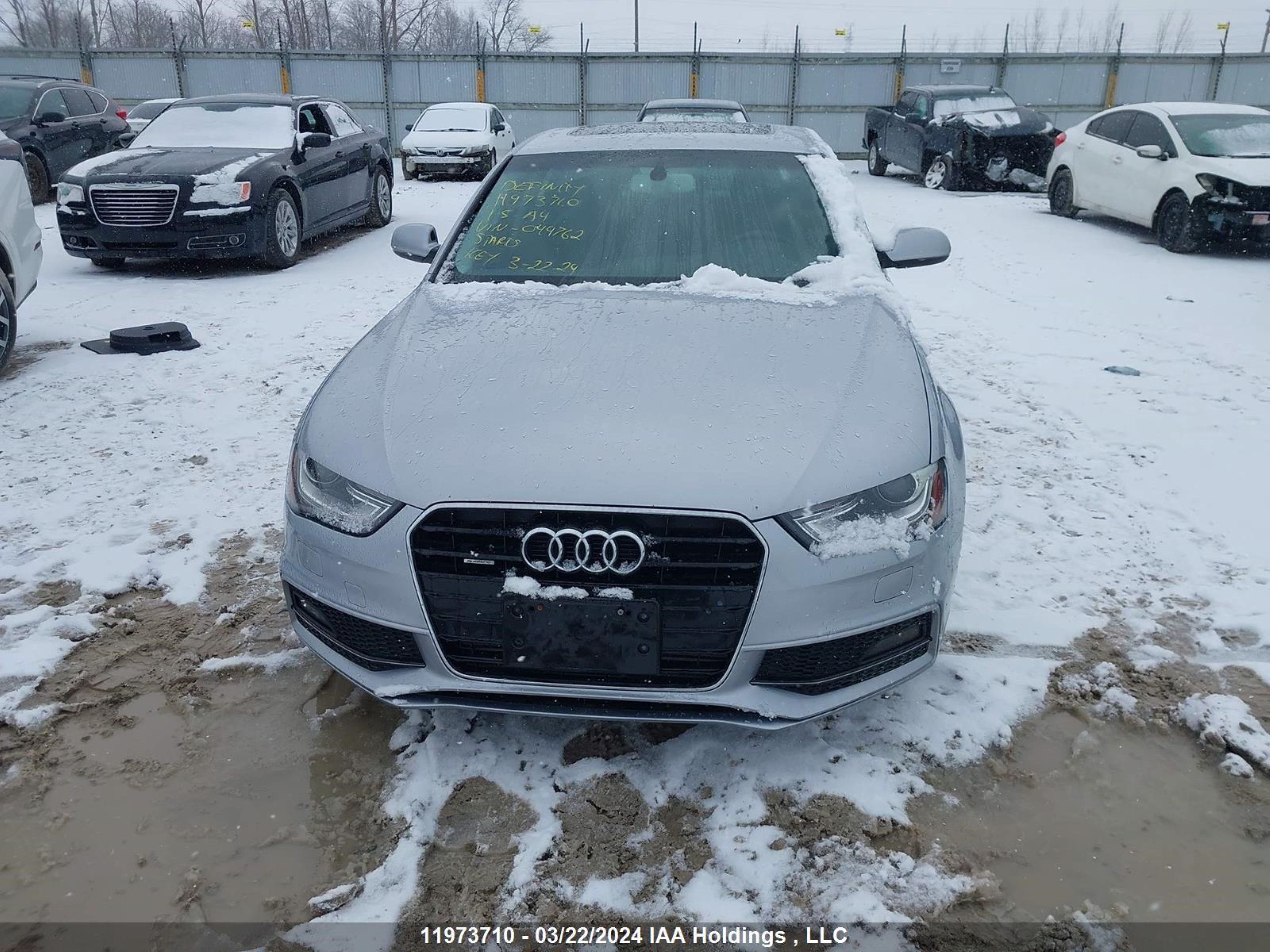 Photo 11 VIN: WAUKFCFL0FN044762 - AUDI A4 