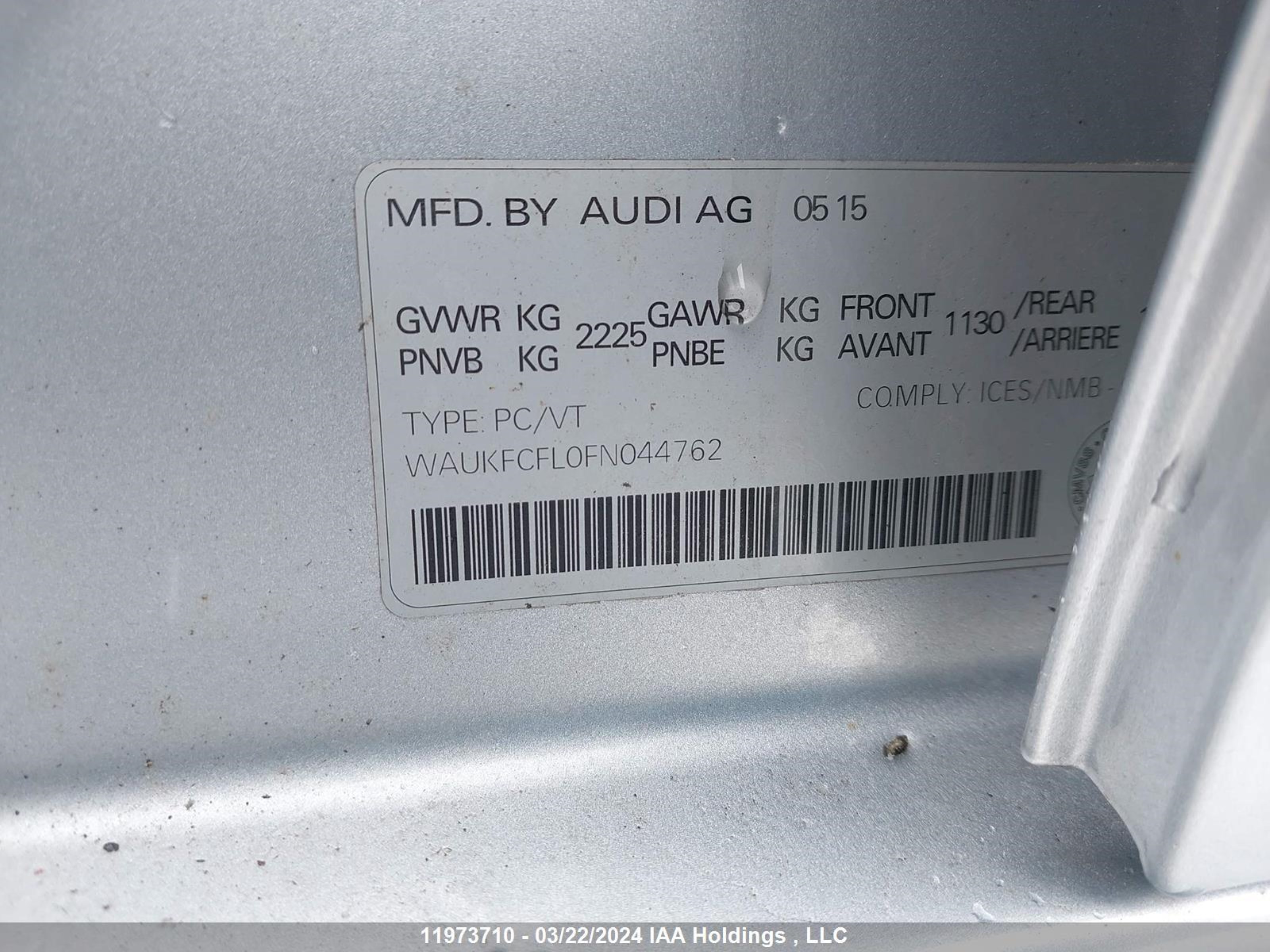 Photo 8 VIN: WAUKFCFL0FN044762 - AUDI A4 