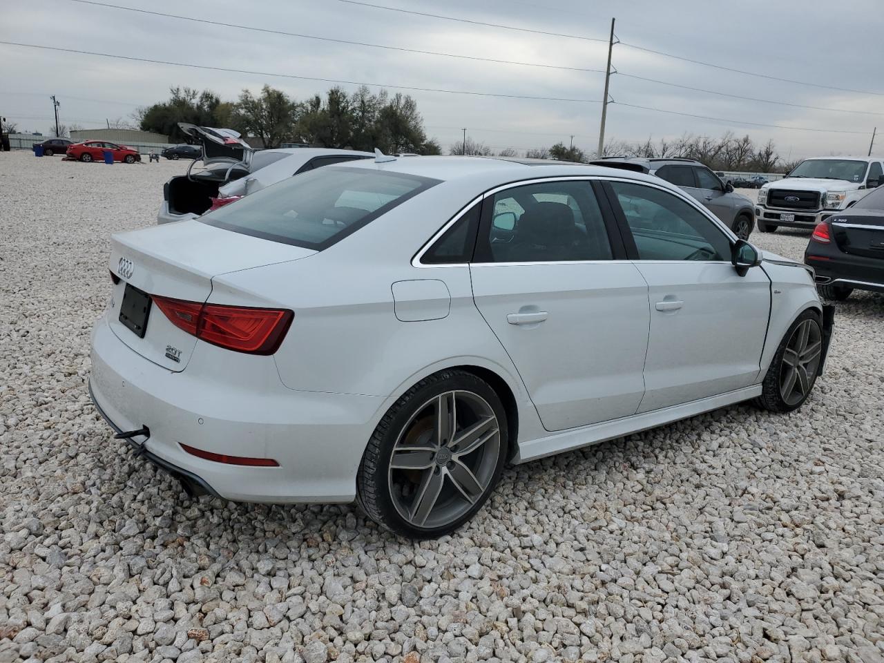 Photo 2 VIN: WAUKFGFF1F1136133 - AUDI A3 