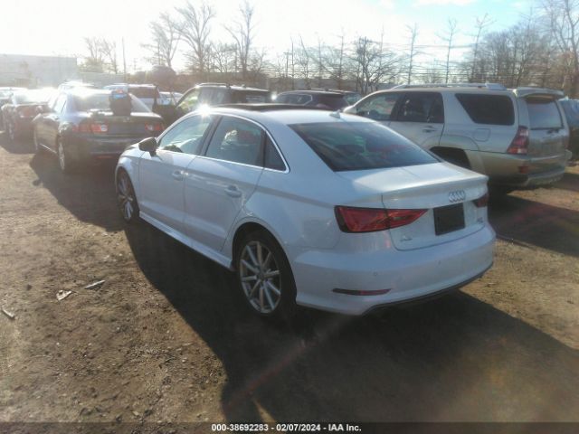 Photo 2 VIN: WAUKFGFF9F1010568 - AUDI A3 