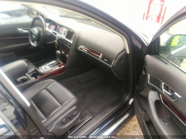 Photo 4 VIN: WAUKGAFB5AN086345 - AUDI A6 