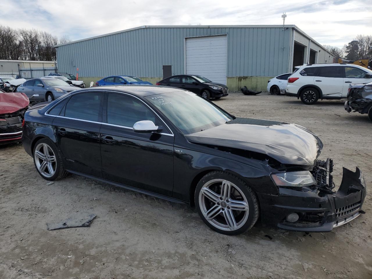 Photo 3 VIN: WAUKGAFL6AA148433 - AUDI RS4 