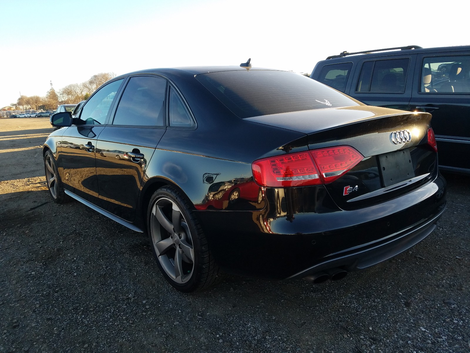 Photo 2 VIN: WAUKGAFL7CA065905 - AUDI S4 PRESTIG 