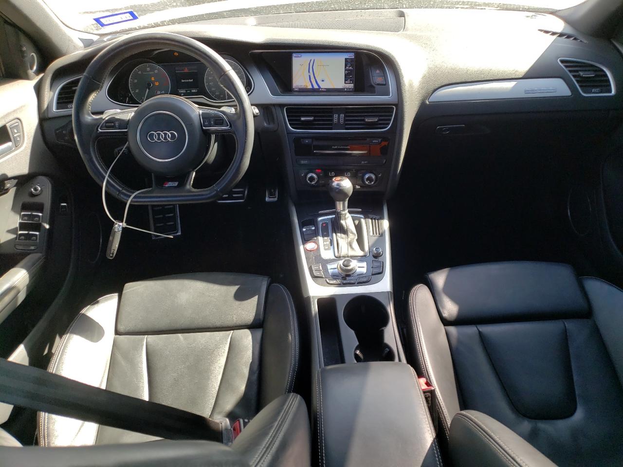 Photo 7 VIN: WAUKGAFL7EA048461 - AUDI RS4 