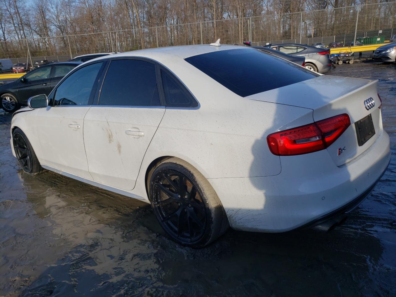 Photo 1 VIN: WAUKGAFL9DA133932 - AUDI RS4 