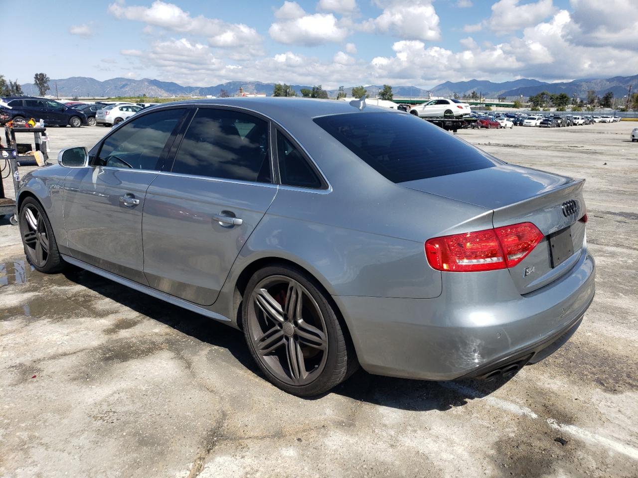 Photo 1 VIN: WAUKGAFLXBA068554 - AUDI RS4 