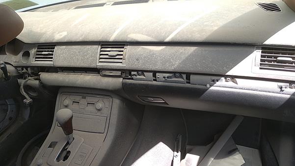 Photo 21 VIN: WAUKH54E68N004313 - AUDI A8 