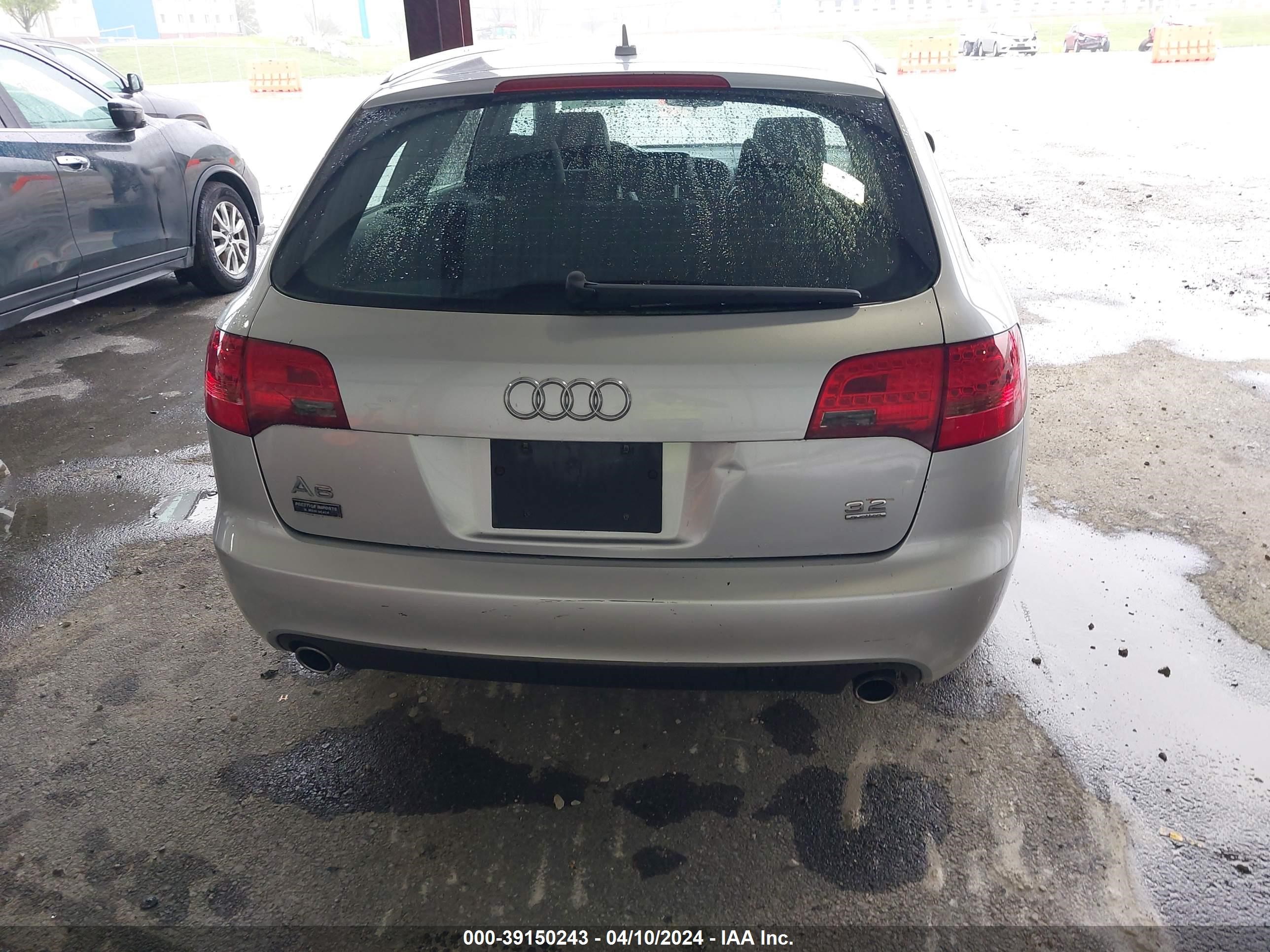 Photo 13 VIN: WAUKH74F06N171428 - AUDI A6 