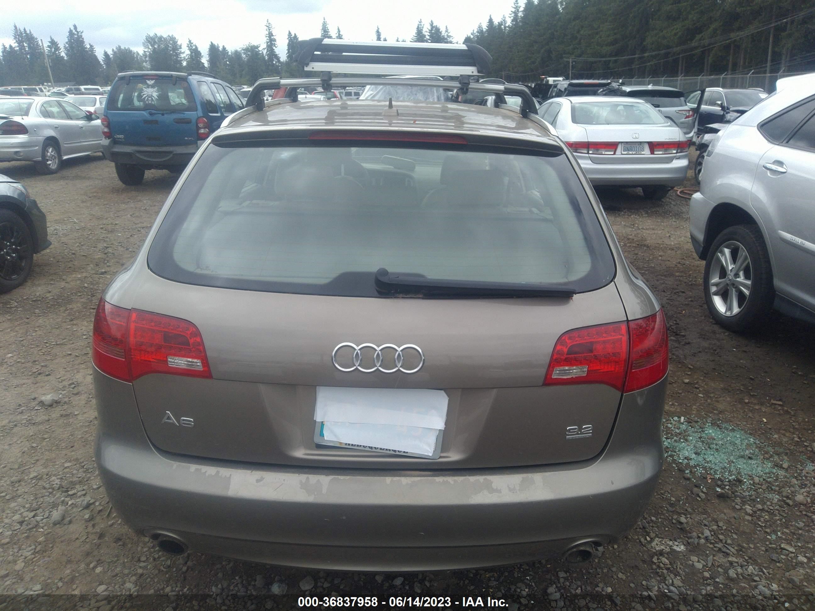 Photo 14 VIN: WAUKH74F58N009118 - AUDI A6 