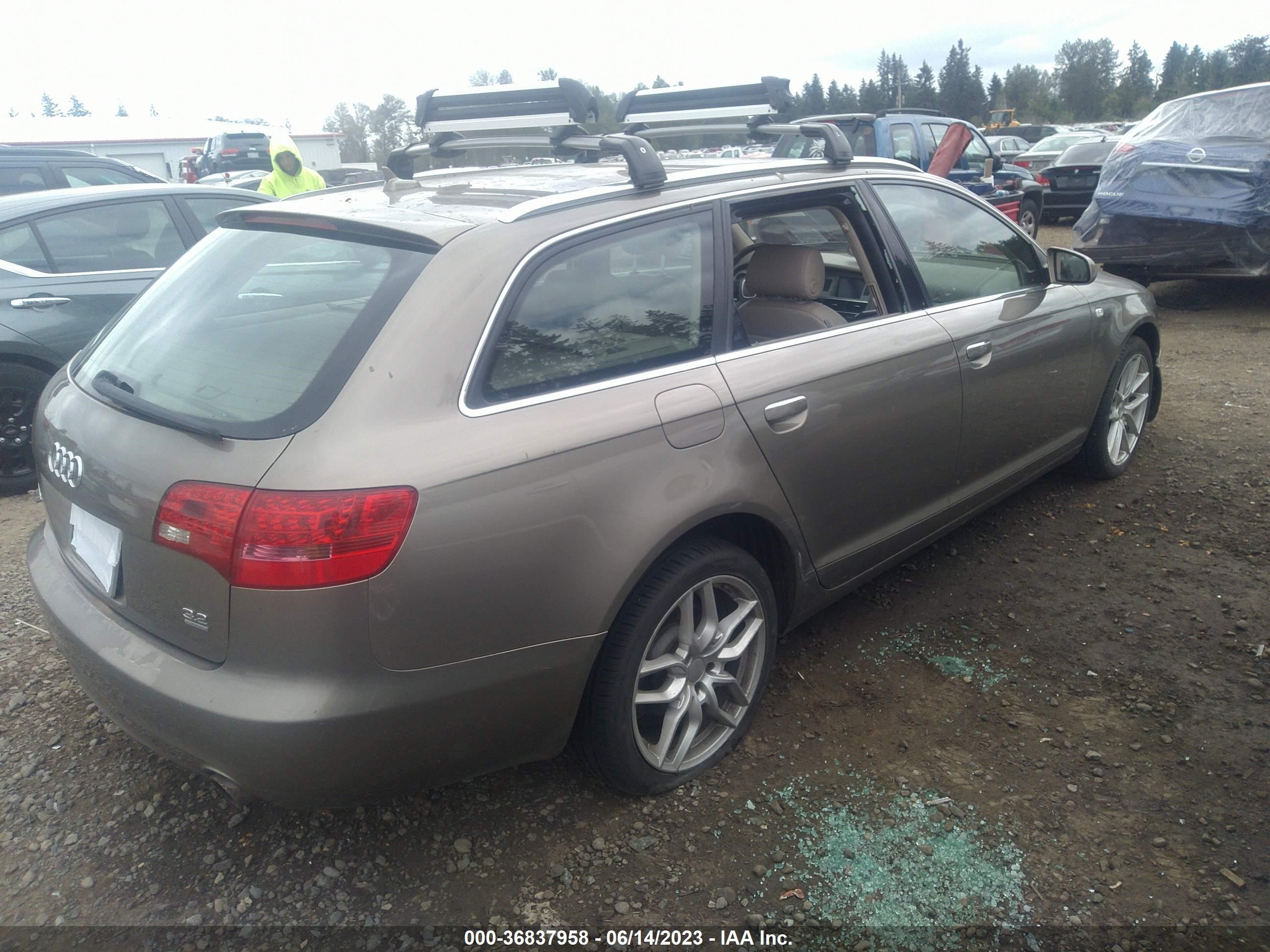 Photo 3 VIN: WAUKH74F58N009118 - AUDI A6 