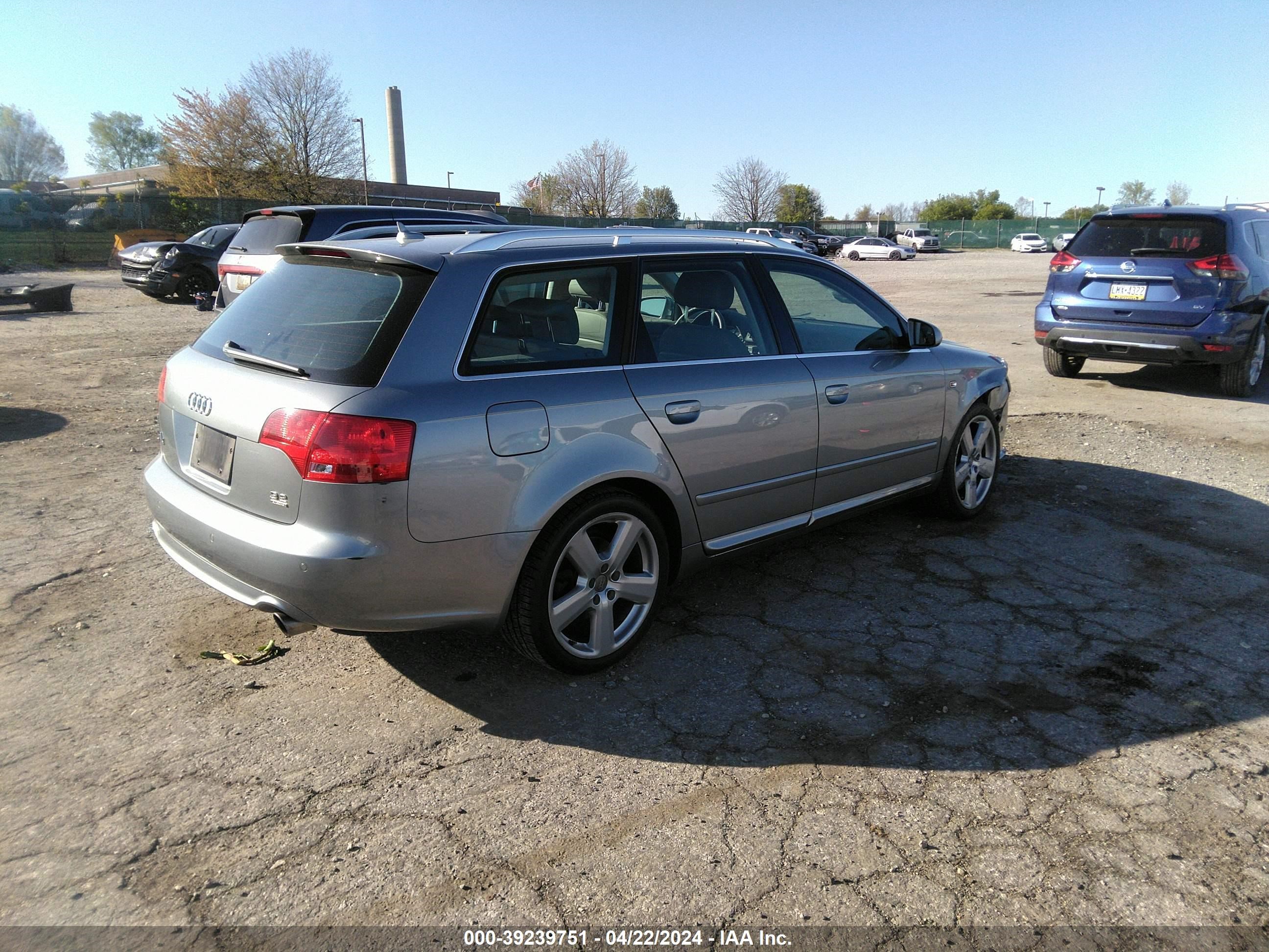 Photo 3 VIN: WAUKH78E08A074998 - AUDI A4 