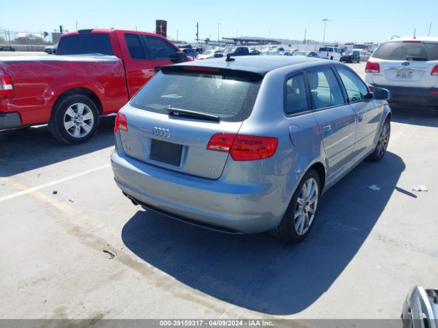 Photo 3 VIN: WAUKJAFM0CA059177 - AUDI A3 