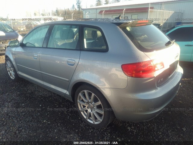 Photo 2 VIN: WAUKJAFM2CA117435 - AUDI A3 