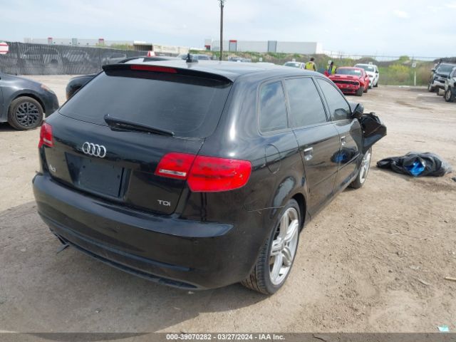 Photo 3 VIN: WAUKJAFM2DA015800 - AUDI A3 