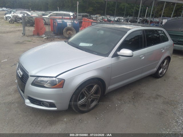 Photo 1 VIN: WAUKJAFM3BA029136 - AUDI A3 