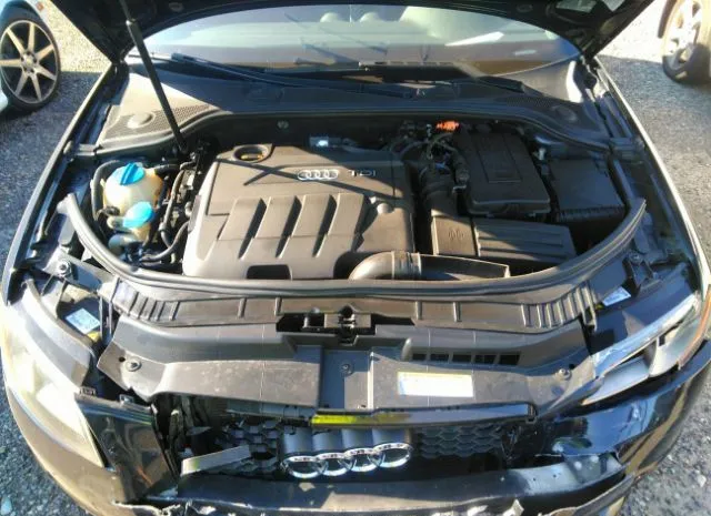 Photo 9 VIN: WAUKJAFM3BA094827 - AUDI A3 