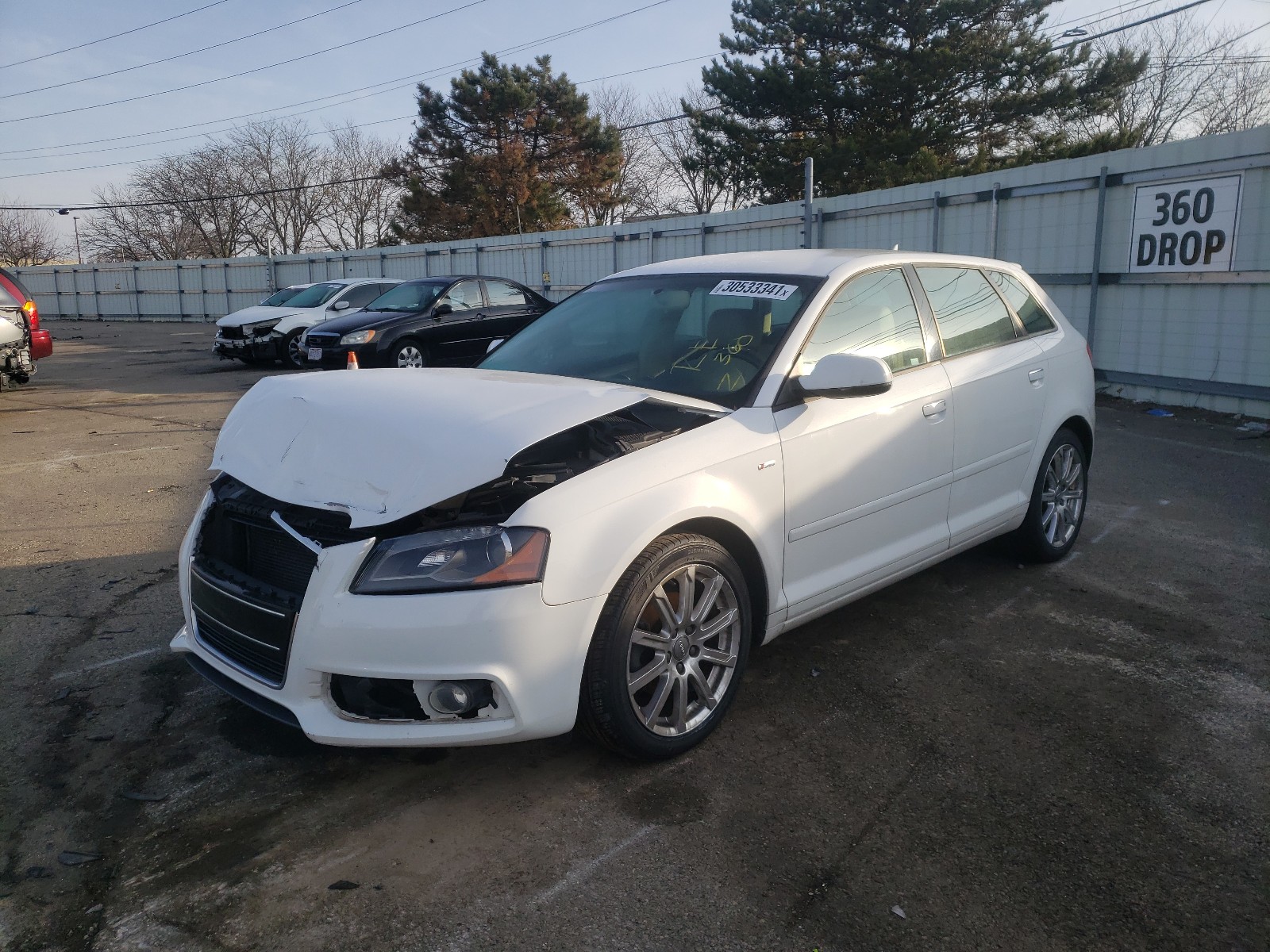 Photo 1 VIN: WAUKJAFM3BA159577 - AUDI A3 