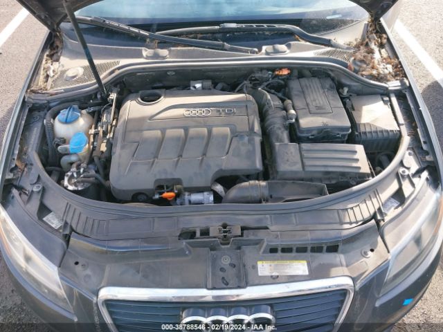 Photo 9 VIN: WAUKJAFM5BA012838 - AUDI A3 