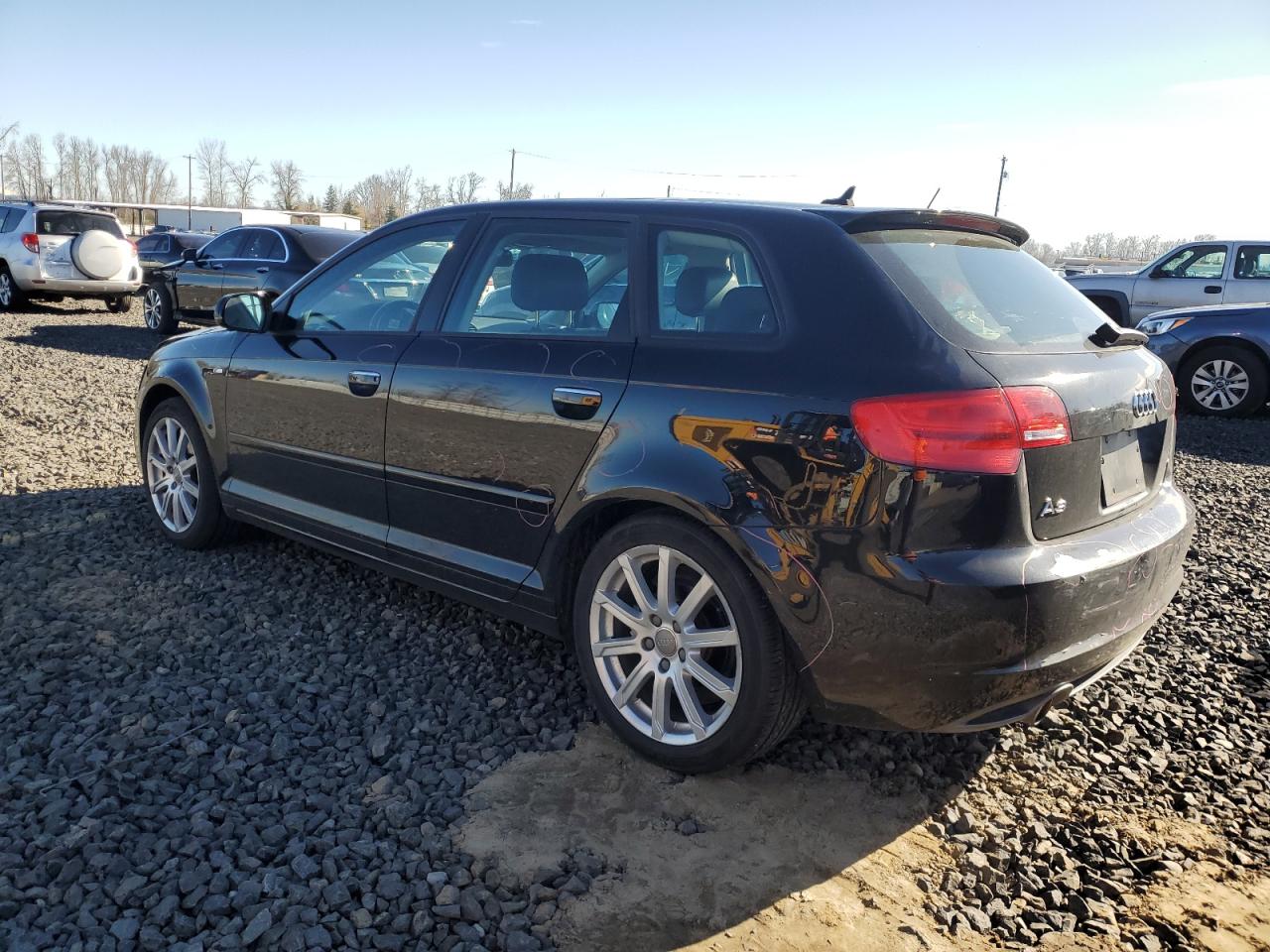 Photo 1 VIN: WAUKJAFM6BA112852 - AUDI A3 