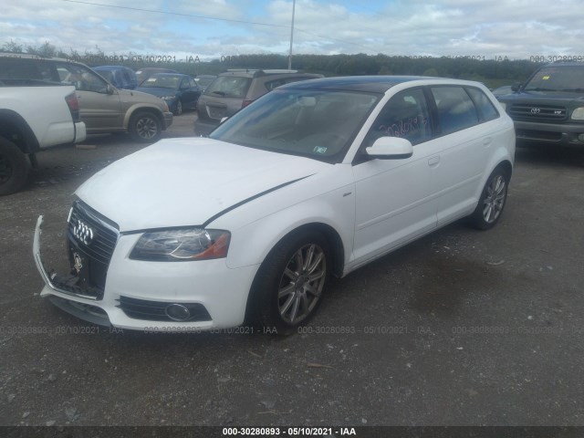 Photo 1 VIN: WAUKJAFM6CA016012 - AUDI A3 