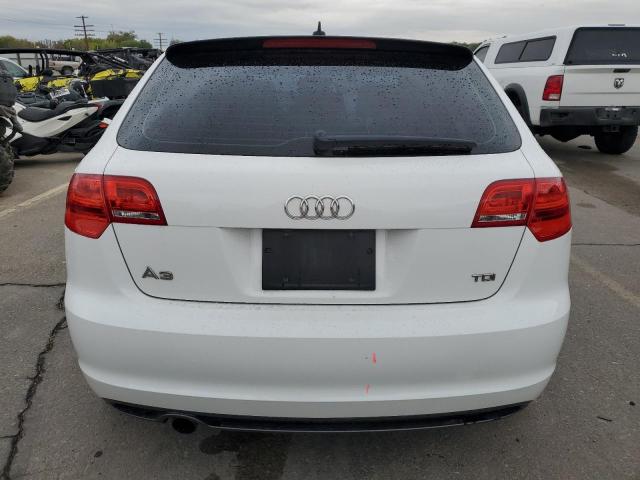 Photo 5 VIN: WAUKJAFM7CA114448 - AUDI A3 PREMIUM 