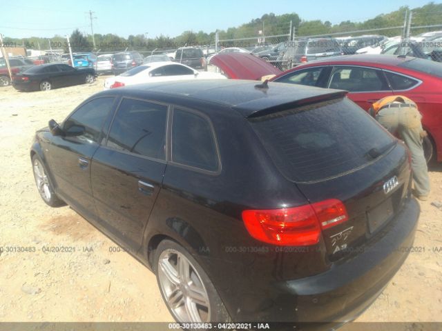 Photo 2 VIN: WAUKJAFM8CA099720 - AUDI A3 