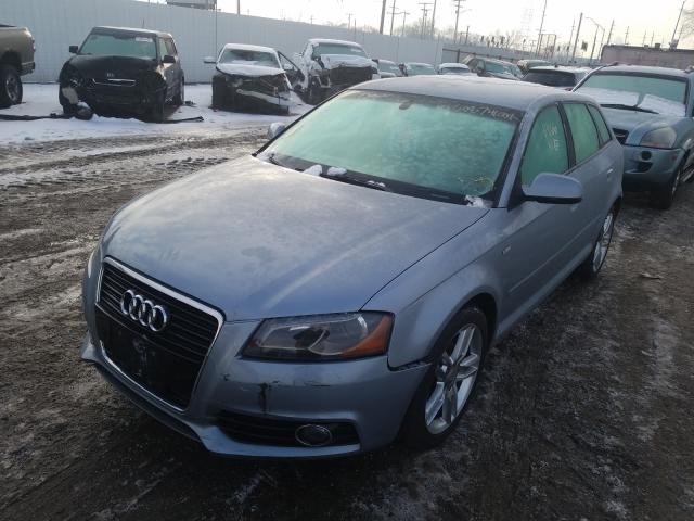 Photo 1 VIN: WAUKJAFM9BA042599 - AUDI A3 PREMIUM 