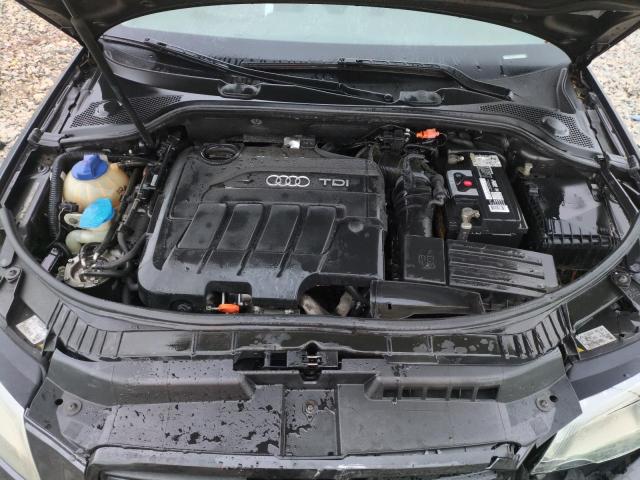 Photo 10 VIN: WAUKJAFM9BA104566 - AUDI A3 PREMIUM 