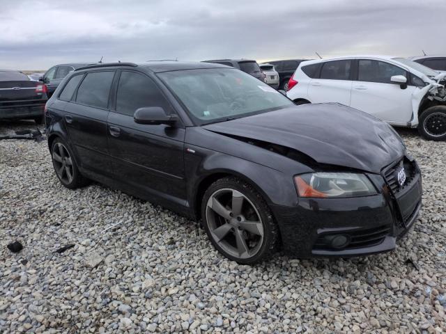 Photo 3 VIN: WAUKJAFM9BA104566 - AUDI A3 PREMIUM 