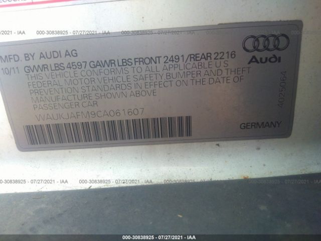 Photo 8 VIN: WAUKJAFM9CA061607 - AUDI A3 