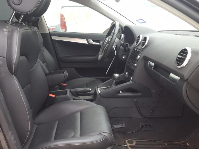 Photo 4 VIN: WAUKJAFM9CA099208 - AUDI A3 