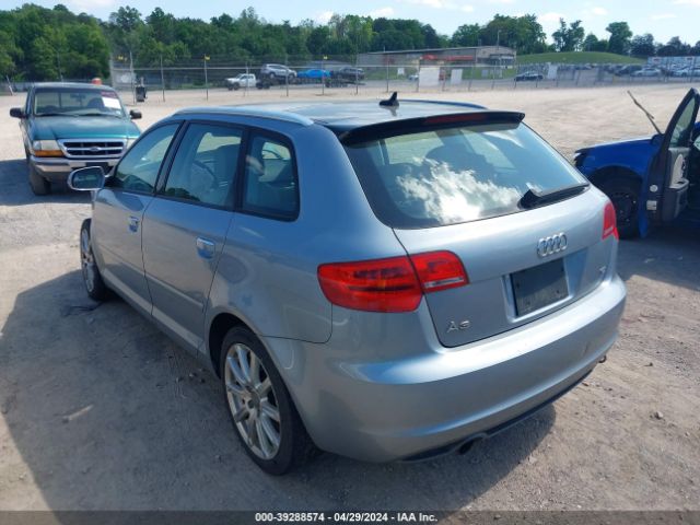 Photo 2 VIN: WAUKJAFM9CA112572 - AUDI A3 