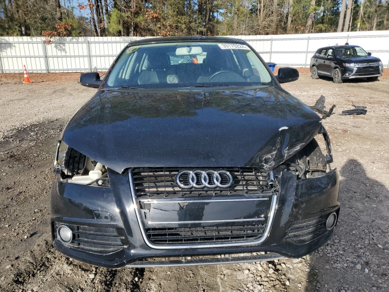 Photo 4 VIN: WAUKJAFM9CA149234 - AUDI A3 