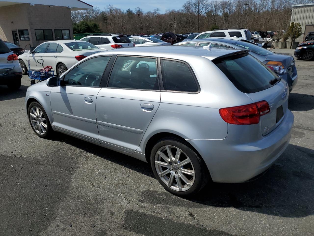 Photo 1 VIN: WAUKJAFMXCA049711 - AUDI A3 