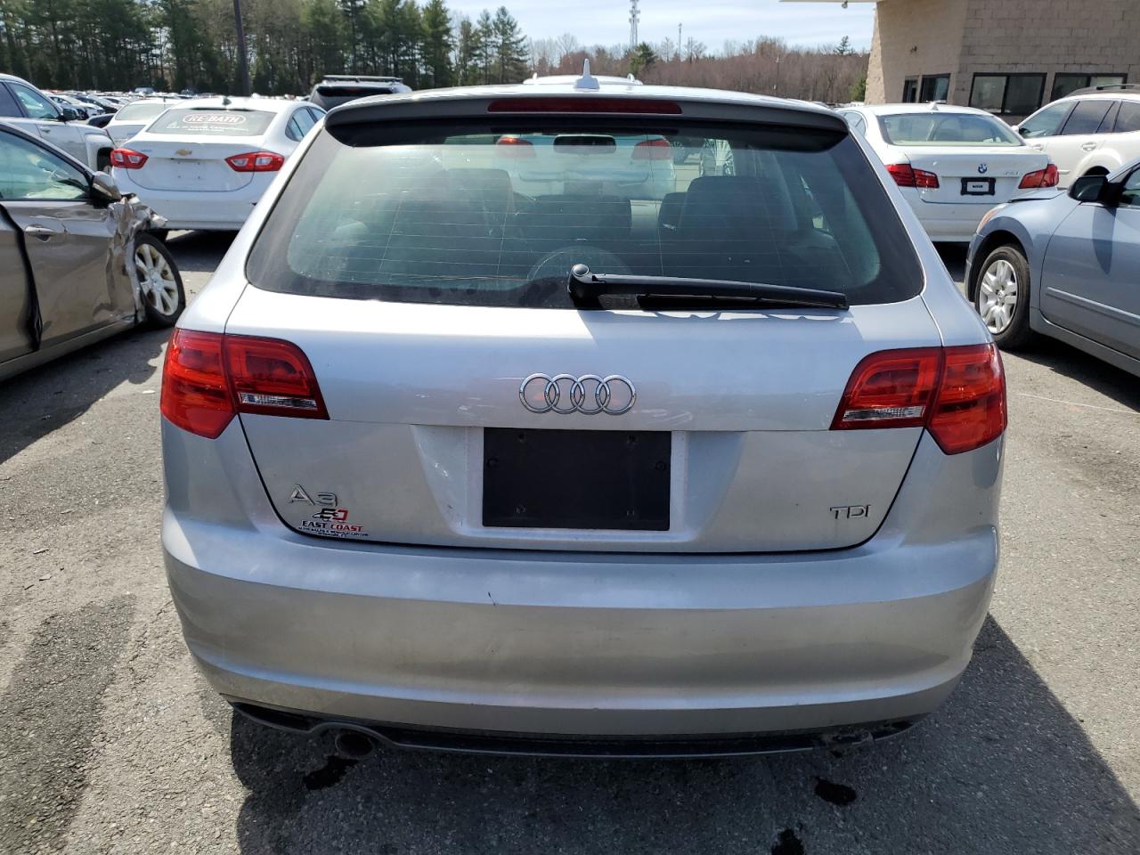 Photo 5 VIN: WAUKJAFMXCA049711 - AUDI A3 