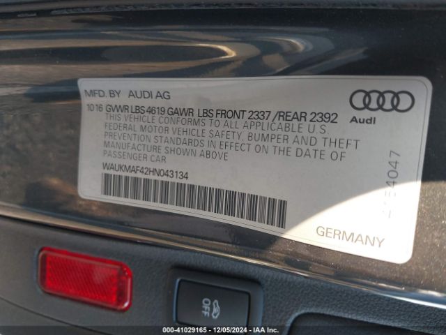 Photo 8 VIN: WAUKMAF42HN043134 - AUDI A4 