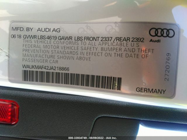 Photo 8 VIN: WAUKMAF42JA218866 - AUDI A4 